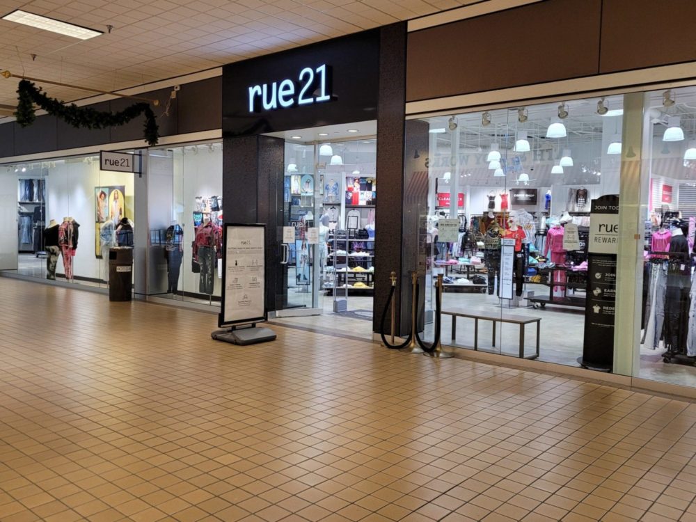 Rue 21  Lumberton Visitor's Bureau